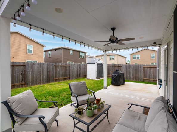 7309 Hobby Wind Ridge Drive, Houston TX 77075