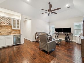 239 W 27th Street, Houston TX 77008