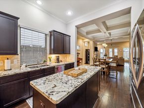 239 W 27th Street, Houston TX 77008