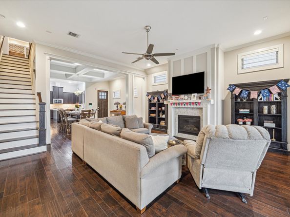 239 W 27th Street, Houston TX 77008
