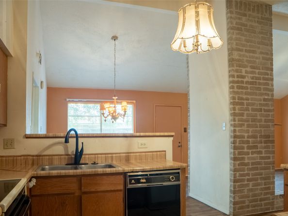 4822 Misty Shadows Drive, Houston TX 77041