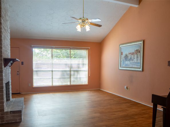 4822 Misty Shadows Drive, Houston TX 77041