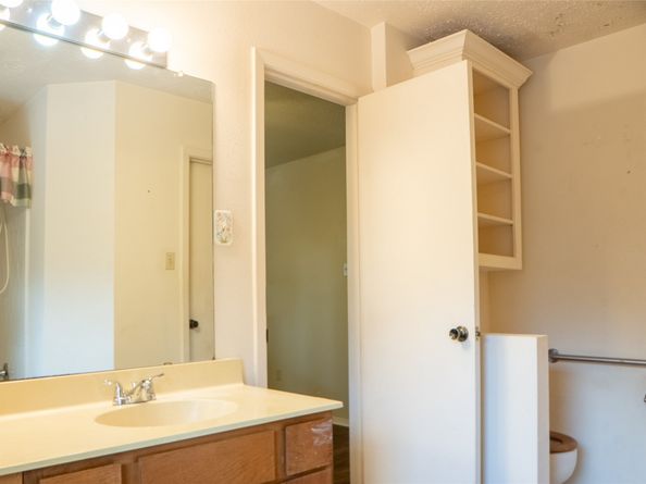 4822 Misty Shadows Drive, Houston TX 77041
