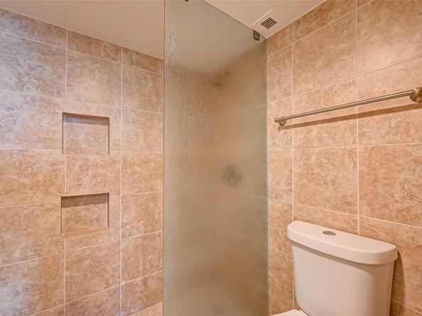 3525 Sage Road 1703, Houston TX 77056