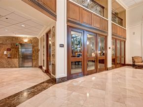 3525 Sage Road 1703, Houston TX 77056