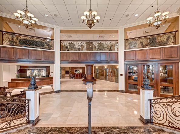 3525 Sage Road 1703, Houston TX 77056