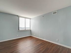 3525 Sage Road 1703, Houston TX 77056