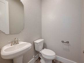 7703 Rainbow Close Lane, Houston TX 77055