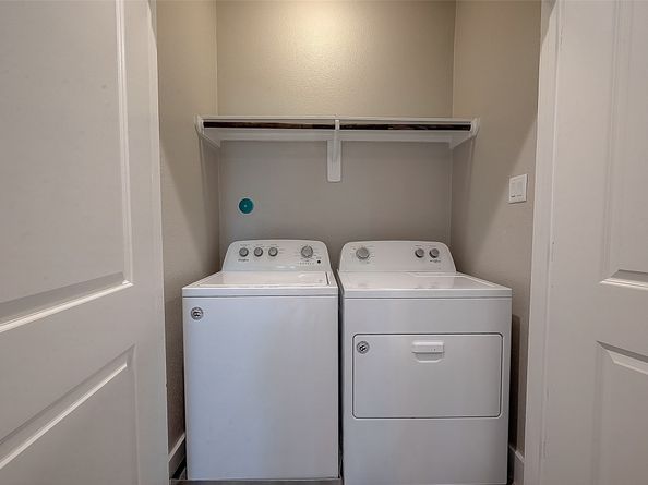 7703 Rainbow Close Lane, Houston TX 77055