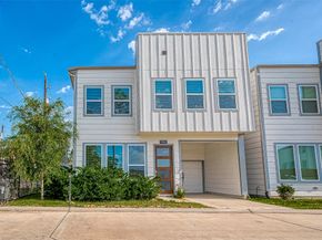 7703 Rainbow Close Lane, Houston TX 77055
