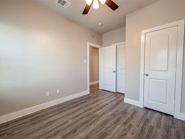 7703 Rainbow Close Lane, Houston TX 77055