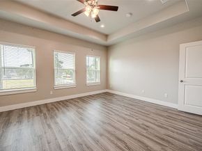 7703 Rainbow Close Lane, Houston TX 77055