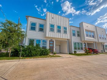 7703 Rainbow Close Lane
