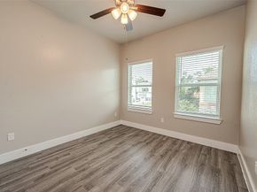 7703 Rainbow Close Lane, Houston TX 77055
