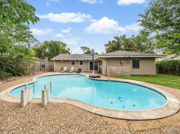 2009 Sedgie Drive, Houston TX 77080