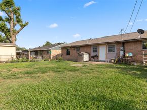 3814 Ripplebrook Drive, Houston TX 77045