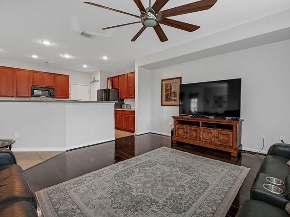 3727 Norwood Glen Lane, Friendswood TX 77546