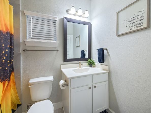4008 Centre Glen Drive, Houston TX 77043