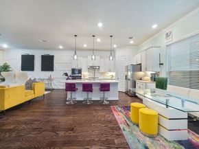 4008 Centre Glen Drive, Houston TX 77043