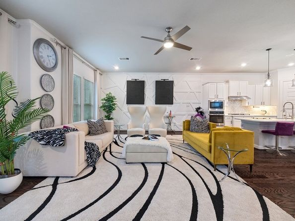 4008 Centre Glen Drive, Houston TX 77043