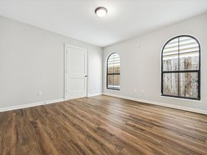5308 Larkin Street B, Houston TX 77007