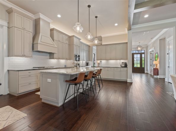 2215 Blue Duck Lane, Conroe TX 77384