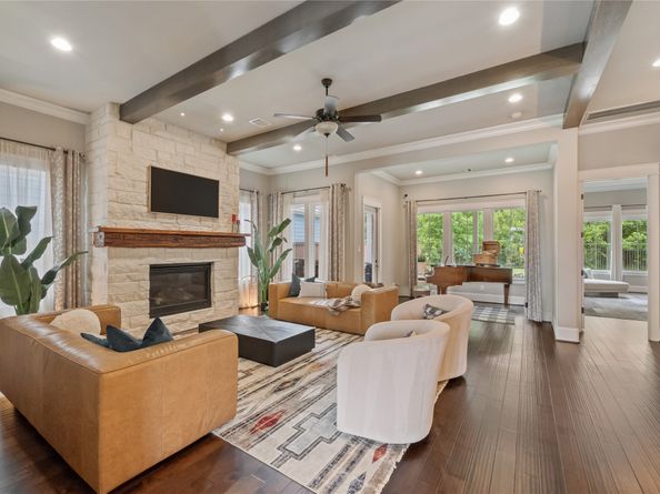 2215 Blue Duck Lane, Conroe TX 77384