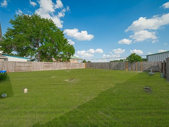 14723 Belterraza Drive, Houston TX 77083