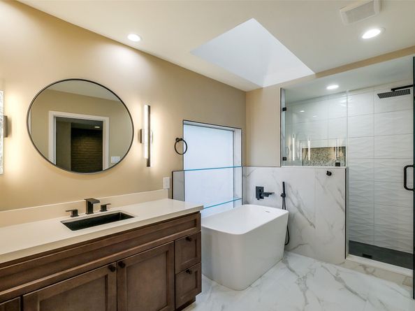 1319 E Brooklake Drive, Houston TX 77077