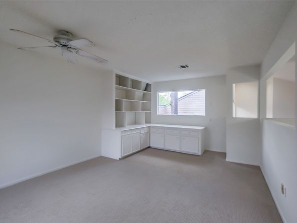 1319 E Brooklake Drive, Houston TX 77077