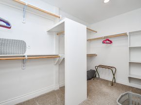 5902 Hummingbird Street, Houston TX 77096