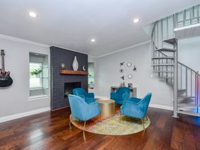 5902 Hummingbird Street, Houston TX 77096