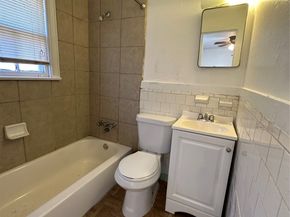 2711 Ruth Street, Houston TX 77004