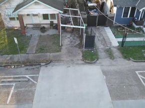 2305 Elysian Street, Houston TX 77026