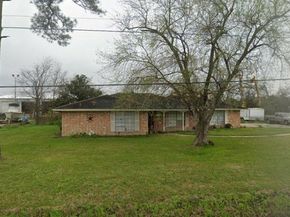 10664 Oak Brook Drive, Houston TX 77013