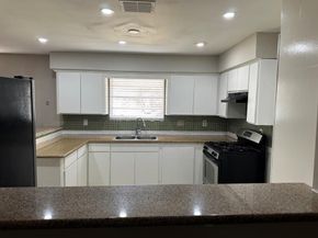 10664 Oak Brook Drive, Houston TX 77013