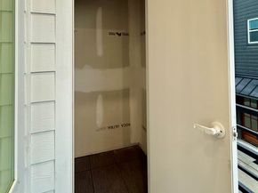 925 Fisher Street D, Houston TX 77018
