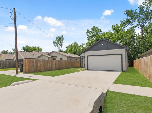 8018 Ethel Street, Houston TX 77028