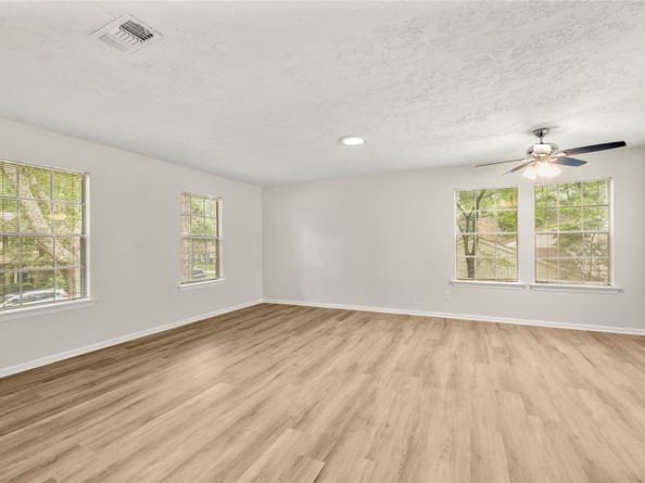 12 S Cypress Pine Drive, The Woodlands TX 77381