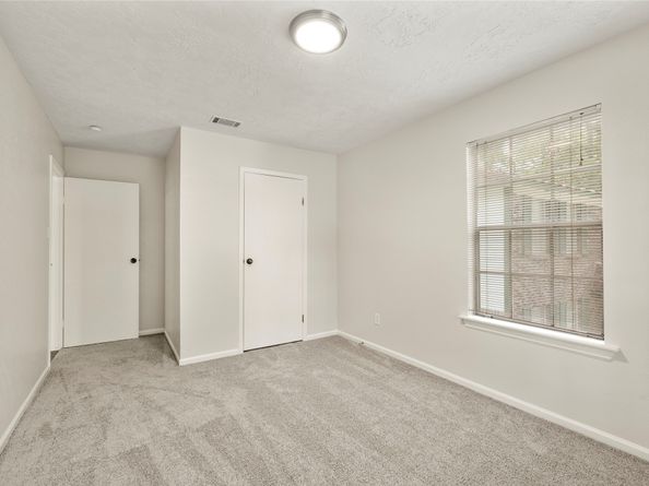 12 S Cypress Pine Drive, The Woodlands TX 77381