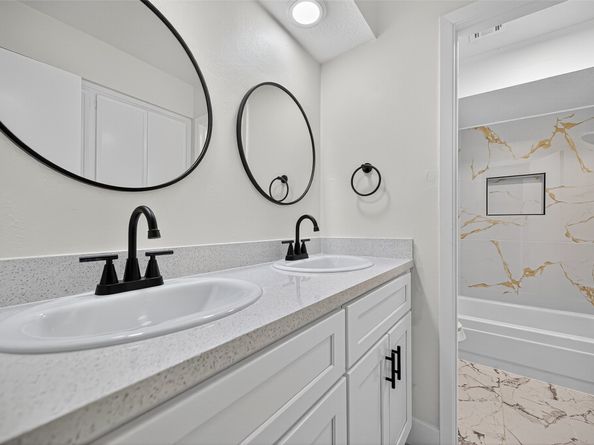 15934 Tumbling Rapids Drive, Houston TX 77084