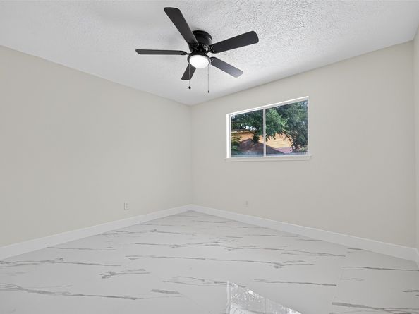 15934 Tumbling Rapids Drive, Houston TX 77084