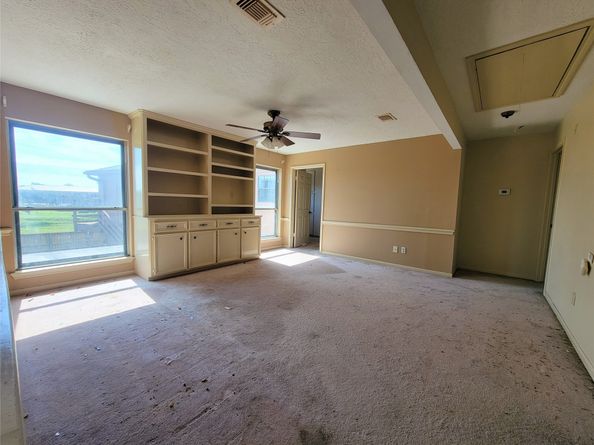 110 Shadow Wood Drive, Sugar Land TX 77498