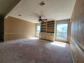 110 Shadow Wood Drive, Sugar Land TX 77498