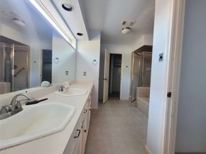 110 Shadow Wood Drive, Sugar Land TX 77498