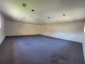 110 Shadow Wood Drive, Sugar Land TX 77498
