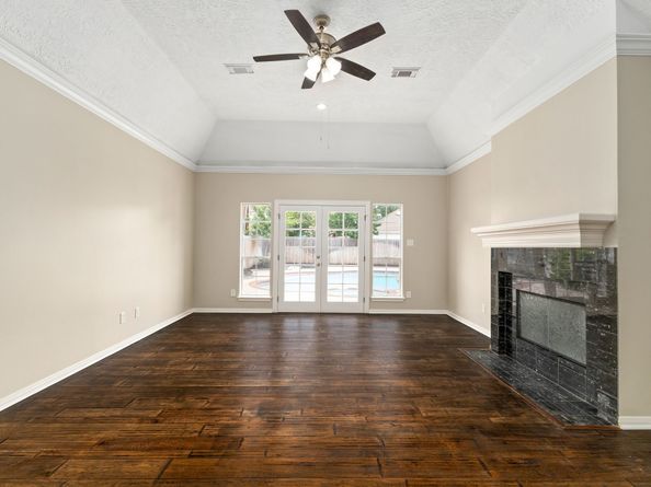 16302 GRAVEN HILL Drive, Spring TX 77379