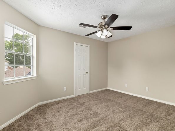 16302 GRAVEN HILL Drive, Spring TX 77379