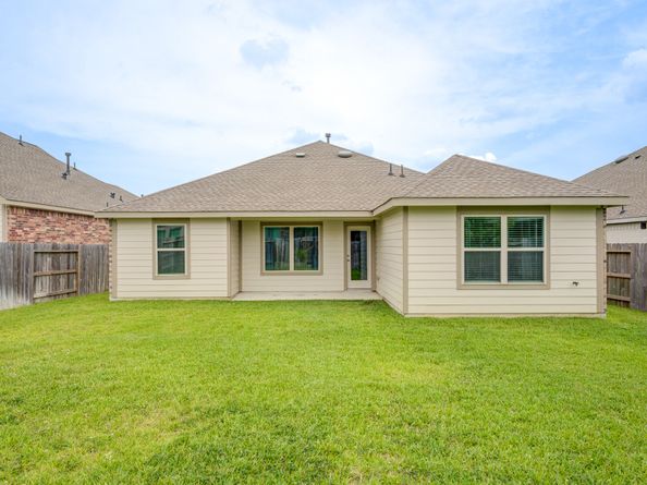 19122 Pegara Manor Drive, New Caney TX 77357