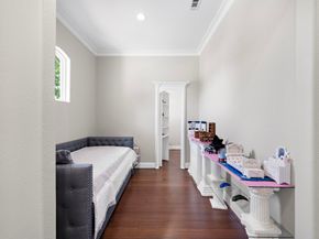 9761 Westview Drive, Houston TX 77055